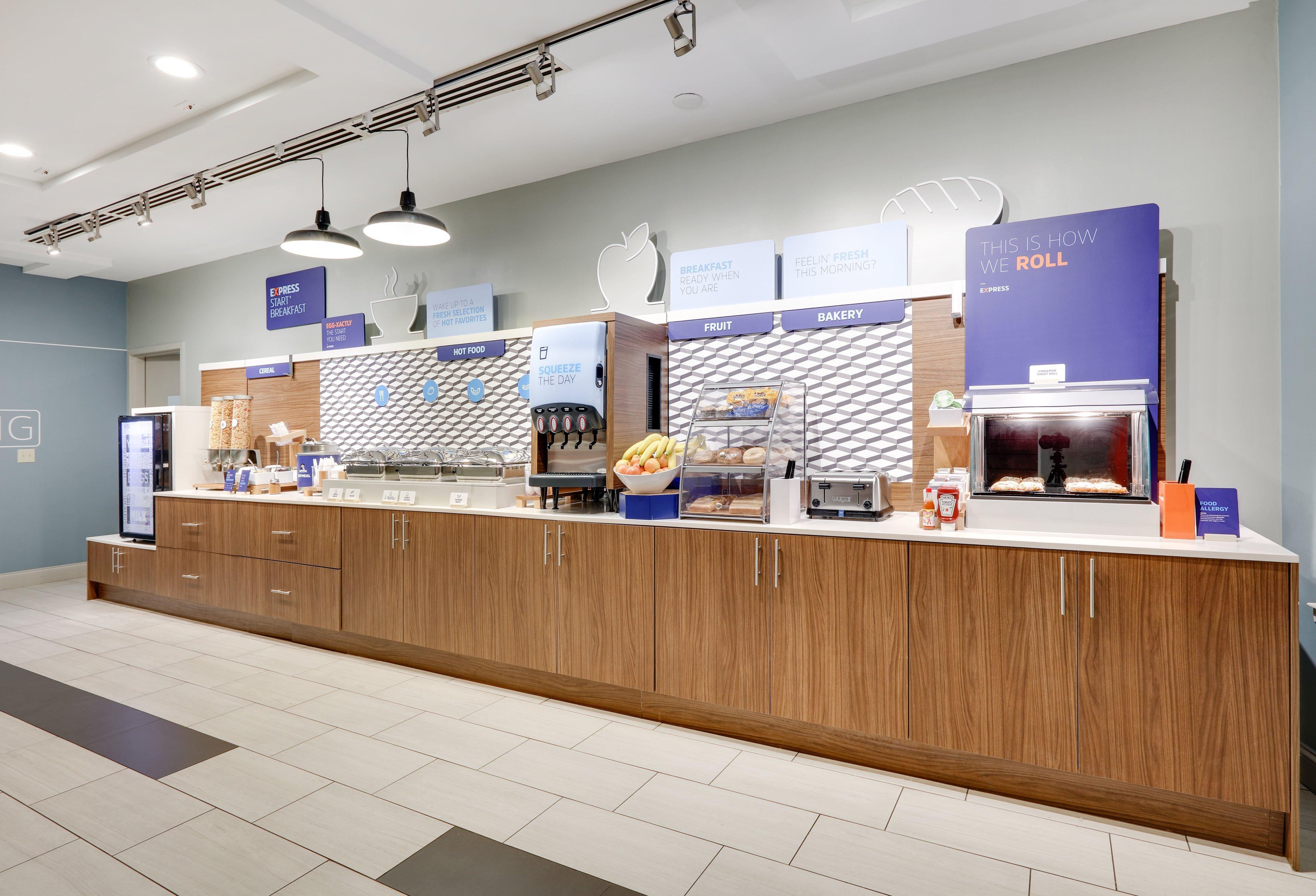 Holiday Inn Express Hotel & Suites Dublin By Ihg Bagian luar foto