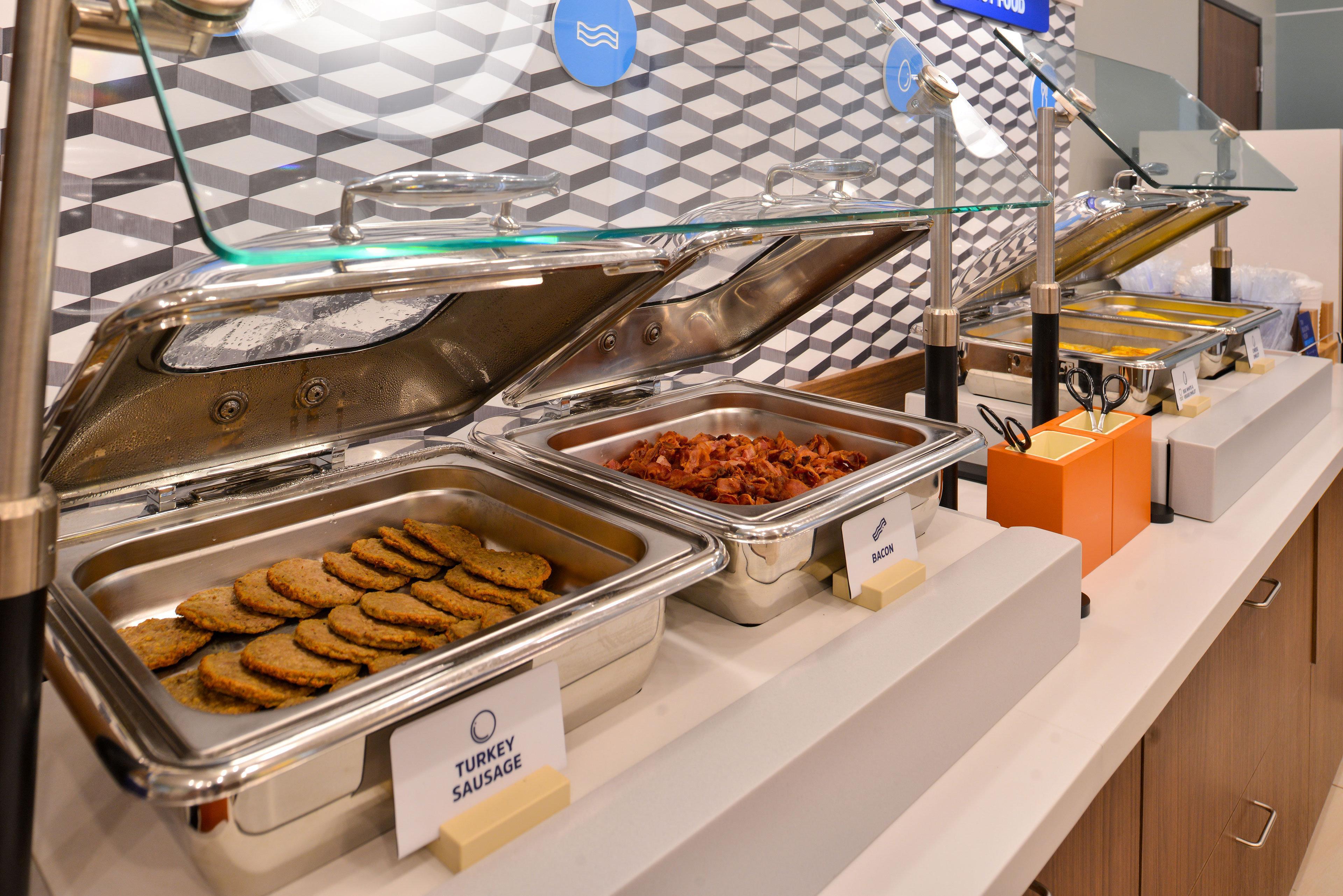 Holiday Inn Express Hotel & Suites Dublin By Ihg Bagian luar foto