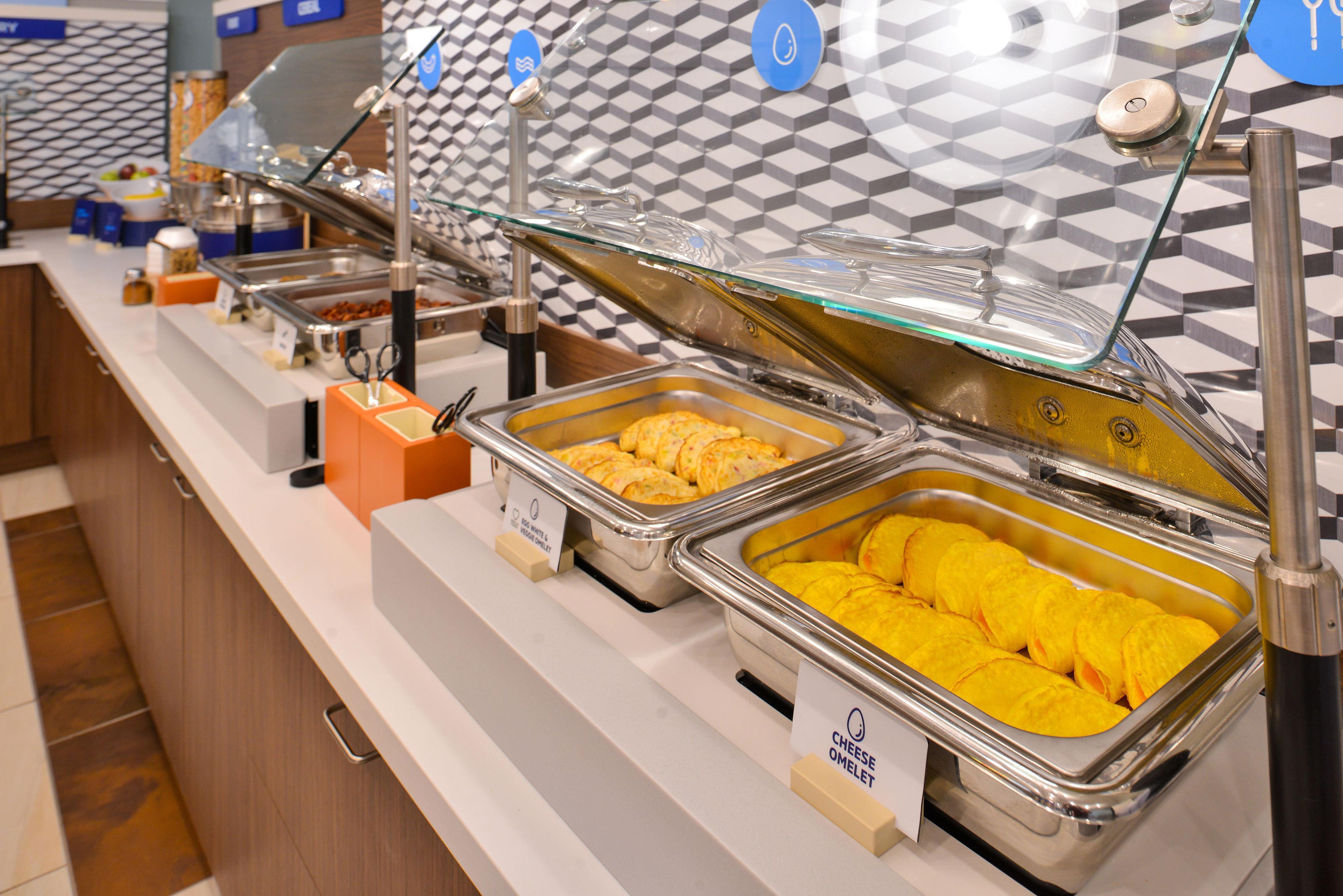 Holiday Inn Express Hotel & Suites Dublin By Ihg Bagian luar foto